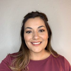 Meet your Posher, Vanessa